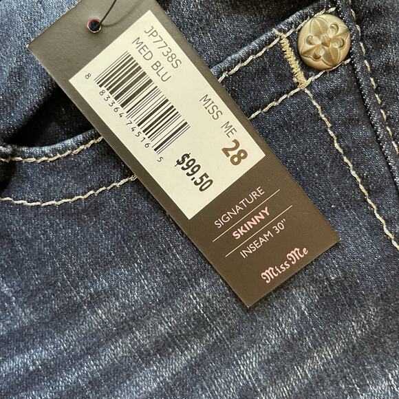 Miss Me Signature Skinny Jeans - Picture 4 of 16